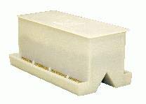 GQF Plastic Game Chick Feeder