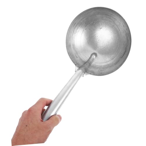 Iron Ladle Scoop for Feeding and Watering Heavy Duty Spoon Ergonomic Handle for Farm and Garden and Reusable Cooking Utensil for Livestock and Plants