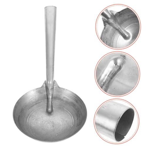 Iron Water Ladle with Handle Heavy Duty Grain Scoop for Livestock and Gardening Polished for Smooth Use Portable Water Spoon for Farm Feeding and Mixing Tasks