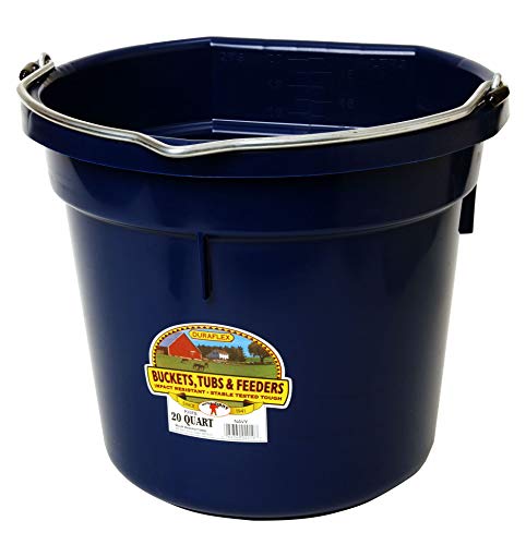 Little Giant® Flat Back Plastic Animal Feed Bucket | Animal Feed Bucket with Metal Handle | Horse Feed & Water Bucket | 20 Quarts | Navy