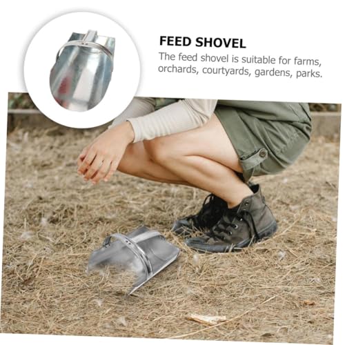 UPKOCH 1pc Iron Shovel Livestock Distribution Tool for Poultry and Farm Use Capacity Iron Feeding Scoop for Efficient Grain and Handling