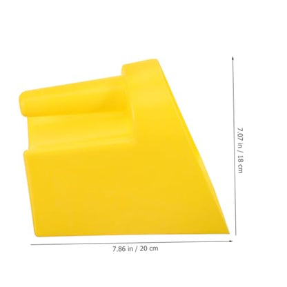 Abaodam 2Pcs Heavy Duty Plastic Feeding Shovel Capacity Livestock Food Scoop for Poultry and Farm Use Ergonomic Handle for Comfortable Grip Durable Design for Efficient Feeding