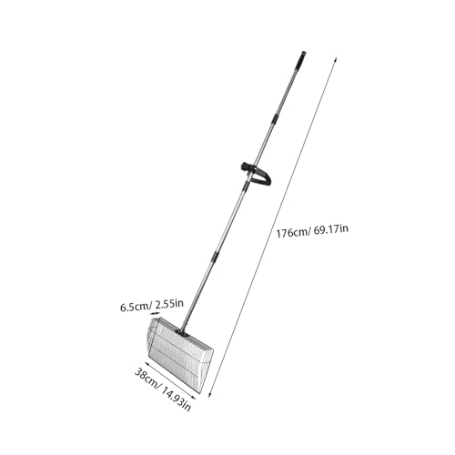 Metal Scooper with Long Handle Chicken Coop Cleaning Shovel Heavy Duty Poultry Manure Scoop for Farm and Home Use 38cm