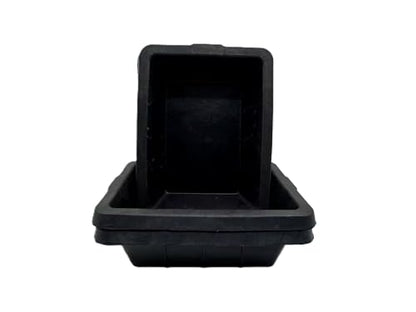 YINGXIA 3 Pcs Rubber Feeder Pan, 2.5 Gallon Horse Feed Bucket Rubber Feed Pan Large Utility Heavy Duty Rubber Horse Trough Feeder for Goats Horses Livestock Animal Feeding, 17.7 x 11.8 x 5.3 inches