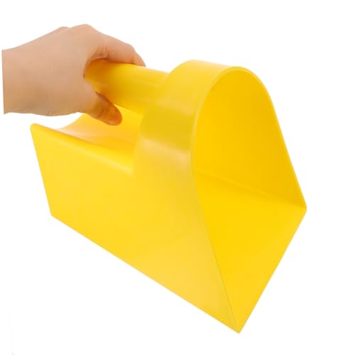 Ergonomic Livestock Feed Scoop Heavy Duty Garden Shovel Plastic Scoop Comfortable Handle