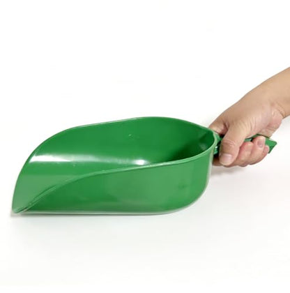 Extra Big Size Thickened Plastic Utility Scoop, 35~55-Ounce Scoop Livestock Feed Scoop for Any Household Disposing Replacing Litter/Animal Pet Farm Pig Horse Feed Food Shovel (Plastic)