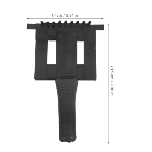 Cattle Grooming Brush Metal Itching Tool for Cows and Sheep Comfortable Grip for Hair Removal and Skin Care for Long-term Use