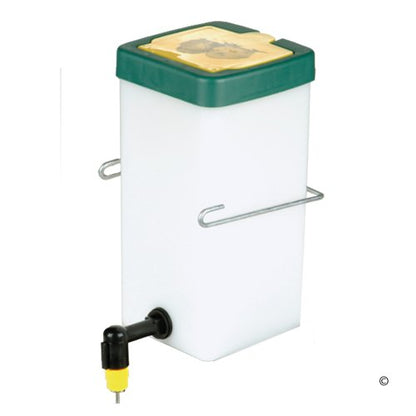 Premier 1 Chick Nipple Drinker with Wall Bracket