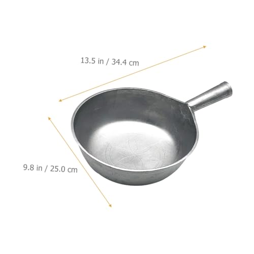 Retro Aluminum Water Scoop Short Handle Deep Feed Ladle Thickened Water Spoon for Livestock Feeding and Kitchen Use Style