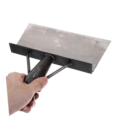 Multi-Functional Metal Dung Shovel for Farm Poultry Cleaning Heavy-Duty Fowl Dung Scoop Long Handle for Chicken Duck Pens