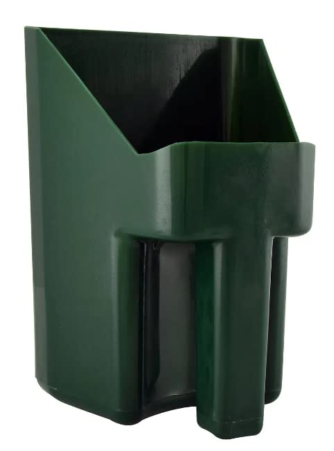 3 Quart Feed and Pet Food Scoop for Farm Animals and Pets - Stackable - Durable - color: Green