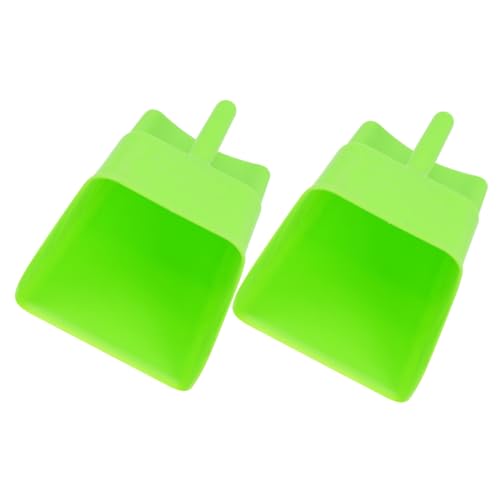VANZACK 2Pcs Heavy Duty Plastic Poultry Feed Shovel for Farm and Garden Large Feeding Scoop Enclosed Handle for Livestock and Poultry