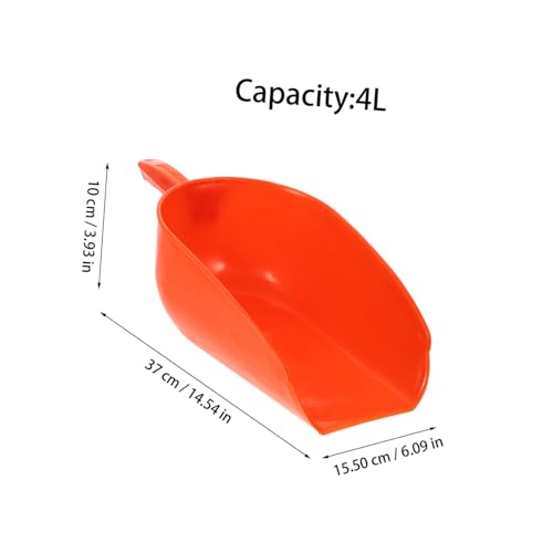 BESPORTBLE Poultry Shovel Handheld Feeding Scoop for Livestock Capacity Farm Tool for Easy Transfer Lightweight and Portable Design for Cattle Goats and Chickens
