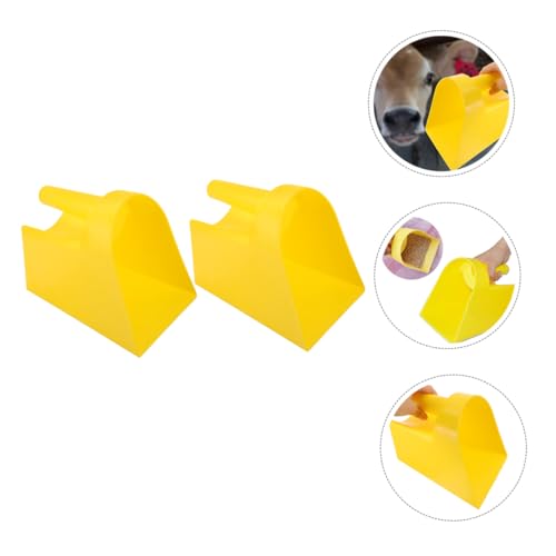 BESPORTBLE 2pcs Plastic Feed Shovel for Livestock Durable Farm Food Scoop for Poultry Cattle Sheep Thickened Design for Efficient Feeding