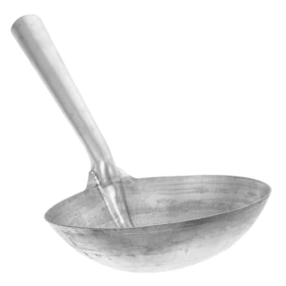 Iron Ladle Spoon for Feeding Livestock Heavy-Duty Scoop and Farm Animals Handle Water and Dipper for Homesteaders and Farmers