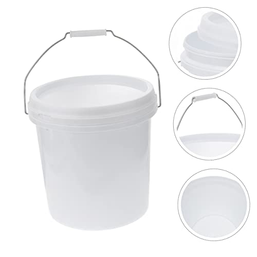 Hemobllo Food Grade Seal Bucket with Lid Multipurpose Plastic Storage Container for Pet Food Livestock Feed and Convenient Handle for and Use