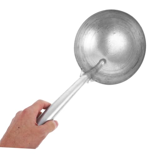 Iron Ladle Spoon for Feeding Livestock Heavy-Duty Scoop and Farm Animals Handle Water and Dipper for Homesteaders and Farmers