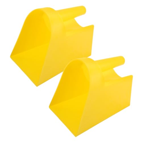 Totority 2pcs Plastic Feed Scoop Farm Tool Large Livestock Feeder Poultry Scoop Chicken Coop Feeder Ergonomic Handle