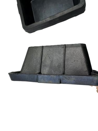 YINGXIA 3 Pcs Rubber Feeder Pan, 2.5 Gallon Horse Feed Bucket Rubber Feed Pan Large Utility Heavy Duty Rubber Horse Trough Feeder for Goats Horses Livestock Animal Feeding, 17.7 x 11.8 x 5.3 inches