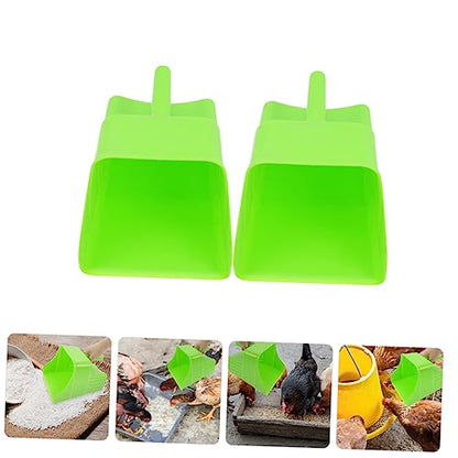 VANZACK 2Pcs Heavy Duty Plastic Poultry Feed Shovel for Farm and Garden Large Feeding Scoop Enclosed Handle for Livestock and Poultry
