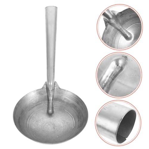 Heavy Duty Iron Ladle for Farm Garden Use Ergonomic Feeding Scoop Polished Finish for Watering Mixing Spoon for Livestock and Pet Feeding