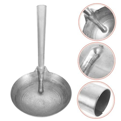 Heavy Duty Iron Ladle for Farm Garden Use Ergonomic Feeding Scoop Polished Finish for Watering Mixing Spoon for Livestock and Pet Feeding