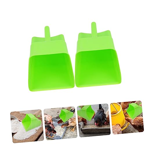 2Pcs Large Capacity Plastic Feeding Shovels with Ergonomic Handles for Poultry and Livestock Farm Use Multi-Function Utility Scoop for Efficient Feed Distribution and Garden Tasks