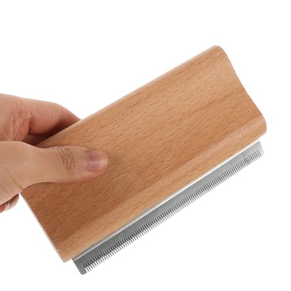 Ergonomic Horse Brush for Grooming Large Livestock Non-slip Handle Deshedding Tool and Cattle Moderate Curve Skin-friendly Cleaning Scraper with Massage Function
