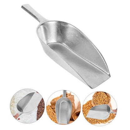 ORFOFE Multi-Functional Fodder Shovel for Livestock Feeding Lightweight Grain Scoop for Farms Gardens and Orchards Smooth Edges Comfortable Handle Easy to Carry