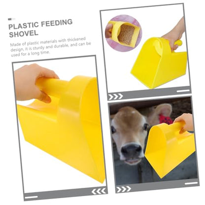 UPKOCH Large Plastic Feed Scoop for Livestock Heavy Duty Animal Feed Shovel 2-Piece Set for Farm and Garden Use