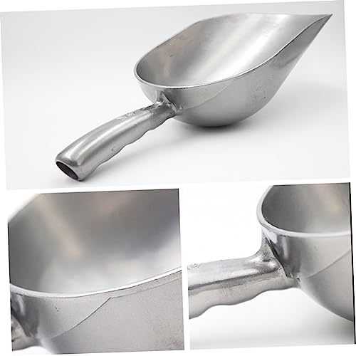 Stainless Steel Feed Scoop for Livestock Metal Grain Distribution Scoop Sturdy 10oz Fodder Scooper for PET Food and Ice Cubes Easy to Clean