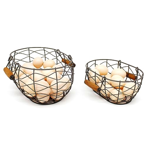 CVHOMEDECO. Oval Wire Egg Baskets Rustic Fruit Baskets with Wooden Handles Primitives Vintage Gathering Basket. Rusty, Set of 2