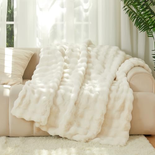 The Malibu Blanket - LuxeComfort Faux Fur Bubble Blanket 50"x60" Lighthouse Cream - Luxuriously Soft, Elegant, Reversible Design, Home Décor, Picnics, and Travel (Lighthouse Cream, Throw 50x60) - color: Lighthouse Cream, size: Throw 50x60