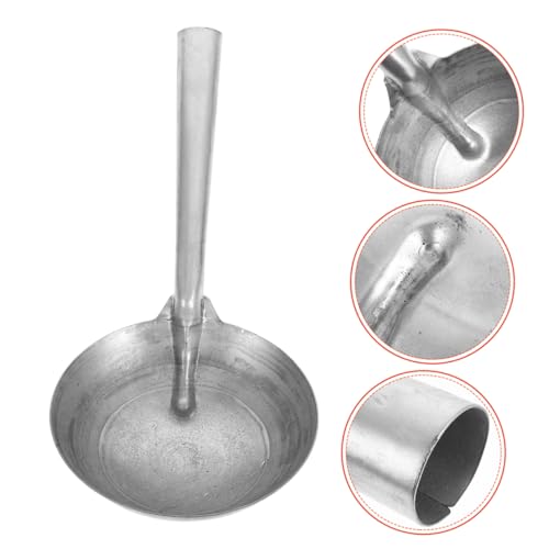 Iron Ladle Spoon for Feeding Livestock Heavy-Duty Scoop and Farm Animals Handle Water and Dipper for Homesteaders and Farmers
