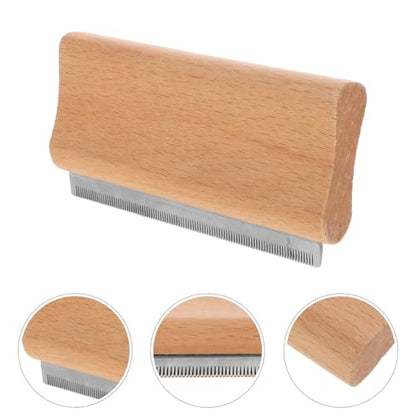 Ergonomic Horse Brush for Grooming Large Livestock Non-slip Handle Deshedding Tool and Cattle Moderate Curve Skin-friendly Cleaning Scraper with Massage Function