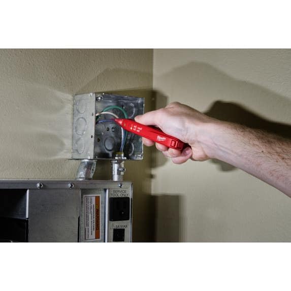 Milwaukee Electric - Dual Range Voltage Detector