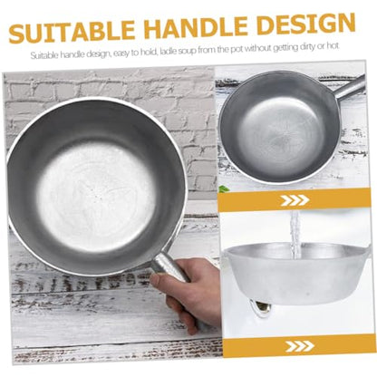 Retro Aluminum Water Scoop Short Handle Deep Feed Ladle Thickened Water Spoon for Livestock Feeding and Kitchen Use Style