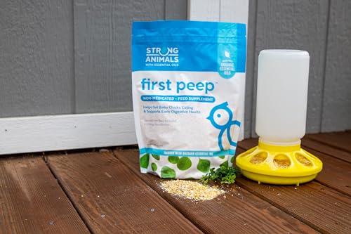 Strong Animals First Peep Chick Feed Supplement, Non-Medicated with Organic Oregano Oil, Kelp & Prebiotics, Helps Baby Chicks Start Eating Sooner & Supports Early Digestive Health, 2 lb Pouch