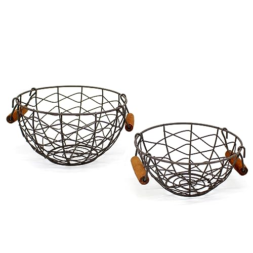 CVHOMEDECO. Round Wire Egg Baskets Rustic Fruit Baskets with Wooden Handles Primitives Vintage Collecting Basket. Rusty, Set of 2