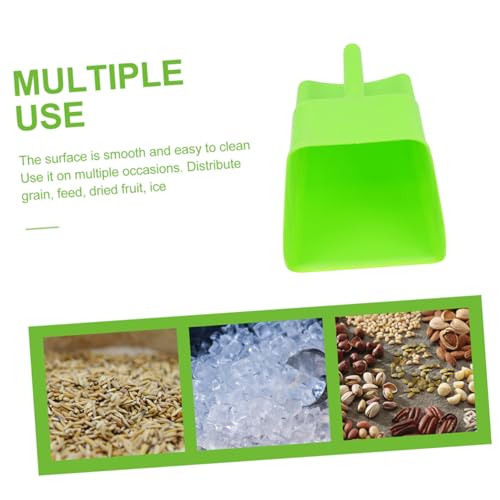 VANZACK 2Pcs Heavy Duty Plastic Poultry Feed Shovel for Farm and Garden Large Feeding Scoop Enclosed Handle for Livestock and Poultry