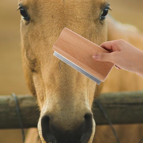Ergonomic Horse Brush for Grooming Large Livestock Non-slip Handle Deshedding Tool and Cattle Moderate Curve Skin-friendly Cleaning Scraper with Massage Function