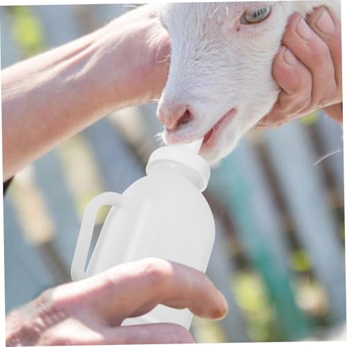 VANZACK Lamb Nursing Bottle Thickened Animal Feeding Bottle with Handle for Calves Goats and Sheep Reusable Milk Feeder with Safe Smooth Edges and Opening for Easy Cleaning