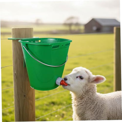 Goat Feeder Feed Bucket, 8L Large Capacity Livestock Milk Goat Feeder with Nipple, Green Sheep & Baby Bottle Bucket for Calves, Lambs, and Kids, 1 Mouth - color: 1 Mouth