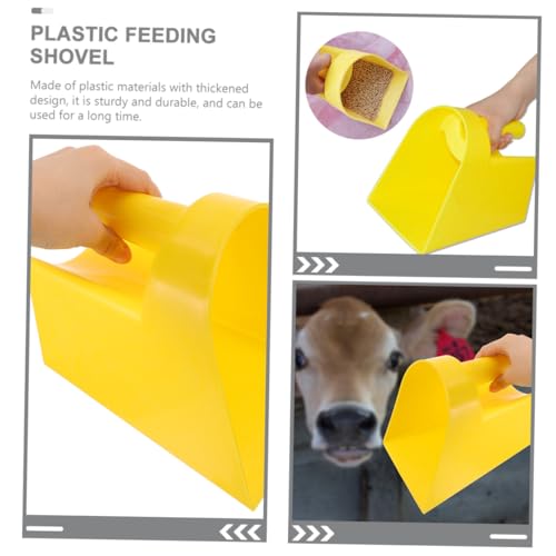 Totority 2pcs Plastic Feed Scoop Farm Tool Large Livestock Feeder Poultry Scoop Chicken Coop Feeder Ergonomic Handle