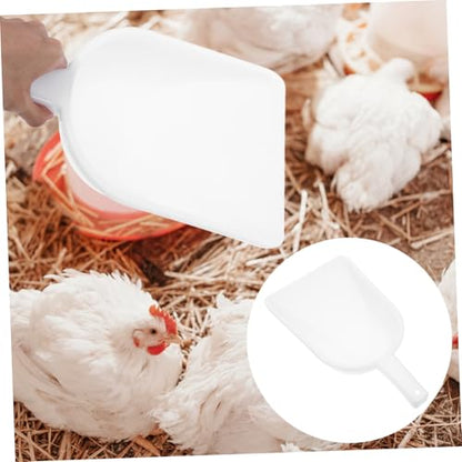 Plastic Poultry Feed Shovel Large Garden Scoop Livestock Feeding Tool Ergonomic Handle for Farm and Home