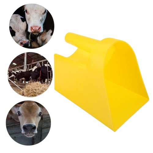 Poultry Feeding Shovel Thickened Scoop for Farm Use Ergonomic Handle for Comfort and Durability for Livestock and Garden Applications