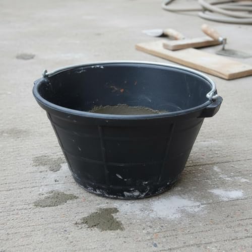 Heavy Duty Bucket Multipurpose Molded Bucket Reusable Rubber Pail for Farm, Garden