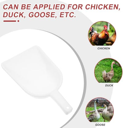 Plastic Poultry Feed Shovel with Large Capacity and Convenient Hanging Hole, Sturdy Pp Garden Scoop for Livestock Feeding and Farming, Handy Farm Tool for Soil and Food Handling