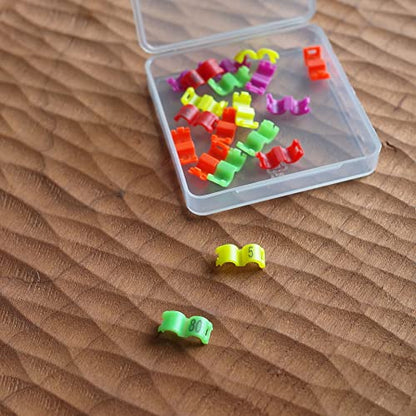 FOIBURELY 20 pcs Bird Leg Clip Ring 3mm for Canary Gouldian Zebra Finch Society Bird Clip Foot Ring (Diameter 3mm)