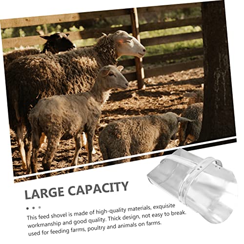 Durable Iron Livestock Fodder Shovel Heavy Duty Food Scoop for Farm and Poultry Feeding Comfortable Handle Capacity for Breeding and Feed Addition
